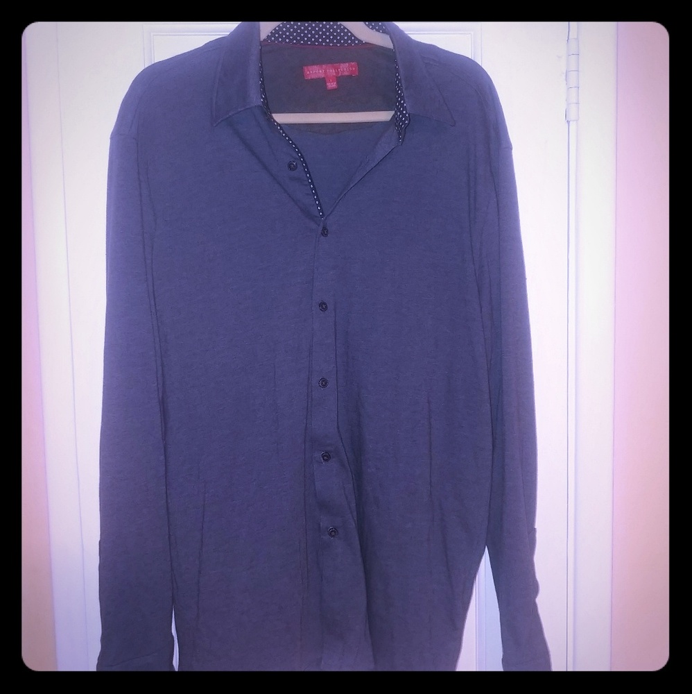 Report Collection Button Down